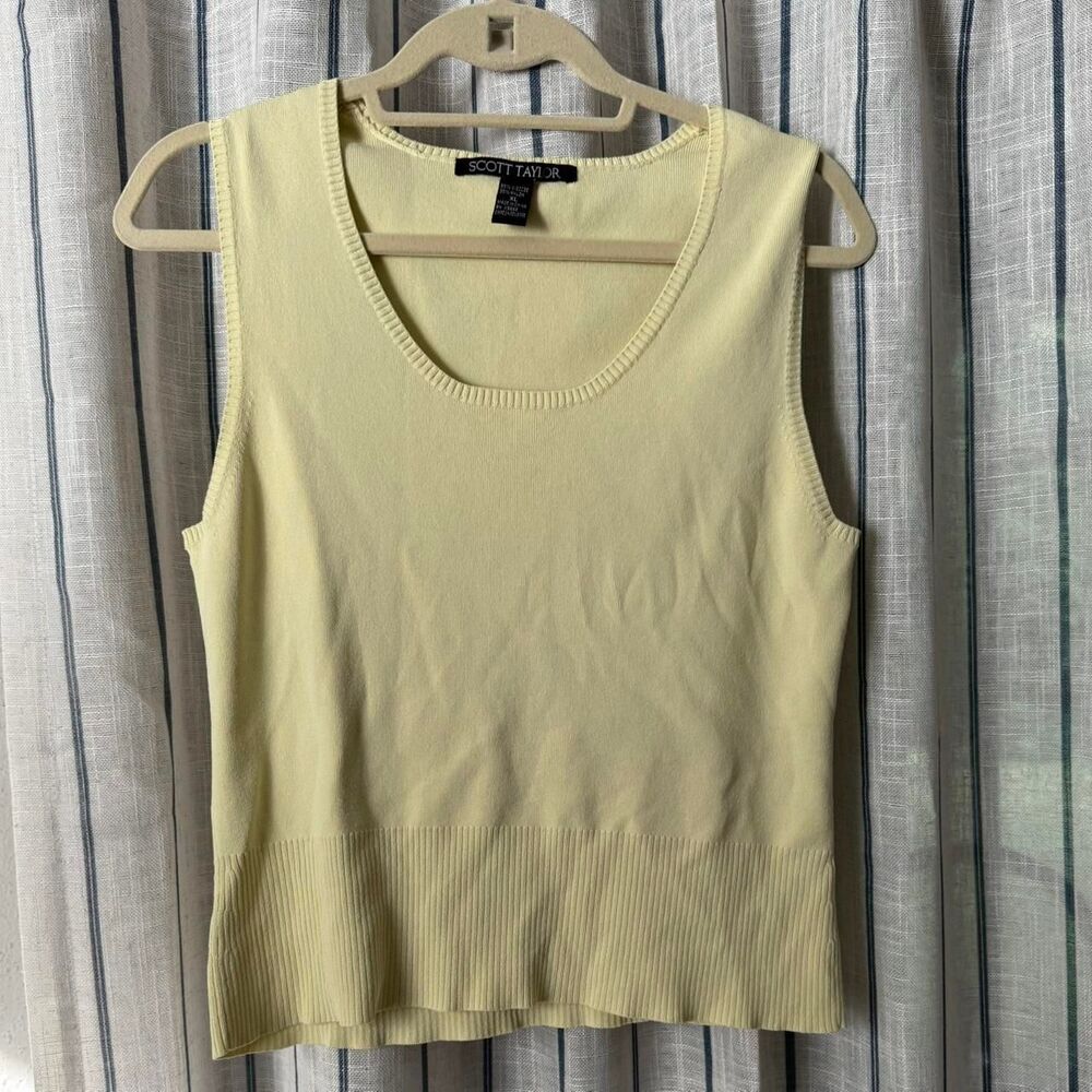 American-vintage Women's Yellow Gilet